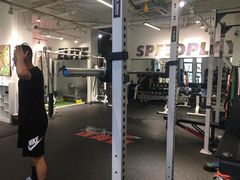 -汗水空间私教健身连锁(SM广场店)