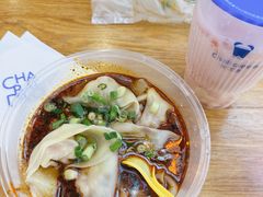 -重庆小面·抄手(解放碑好吃街店)