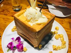 面包诱惑-苹果树下艺术餐厅(通州店)