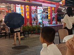 -刘姐啤酒鱼民族演艺餐厅(西街总店)