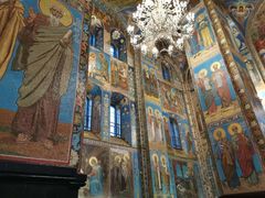 -滴血救世主教堂