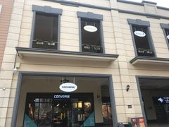 -王府井奥莱临潼小镇(临潼店)