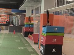 -悦动体能篮球羽毛球网球(三里河店)