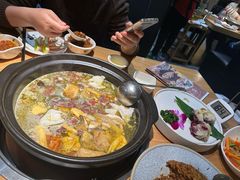 -一朵菌·野生菌探索家火锅(南亚店)