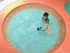 -涨巢·潮玩水疗局