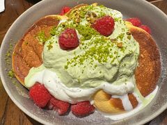 草莓舒芙蕾松饼-WOKKA by艮上(中海环宇荟店)