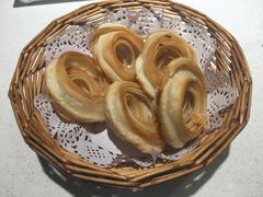 老济南油旋-闫府私房菜·百年鲁菜(恒隆店)