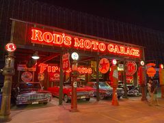 -席娜卡琳火车铁道夜市