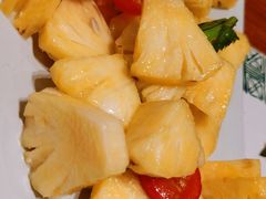 青柠檬拌菠萝-云海肴·汽锅鸡·云南菜(广安门天虹店)