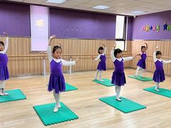 -小银星艺术团(河埒口校区)