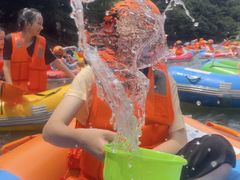 -安吉龙王山峡谷漂流