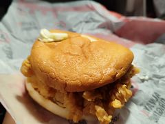 -肯德基(汤逊湖店)