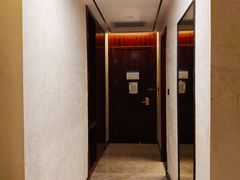 -蓝蔻酒店(深圳东站布吉万象汇店)