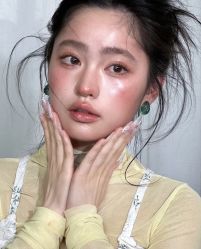 -明天见·化妆造型工作室