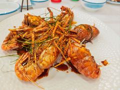 -粤盛海鲜平价店(洛溪食街店)