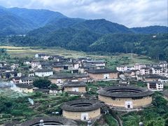 -初溪土楼群