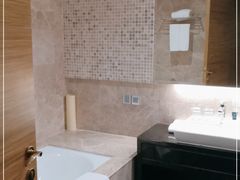 -青岛城阳宝龙福朋喜来登酒店