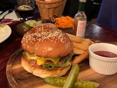 -羽深肉铺 Steak & Wine