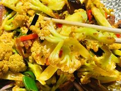 -雀舞云南菜(天津天河城购物中心店)