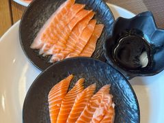 -齐河孔雀王温泉酒店·金孔雀自助百汇