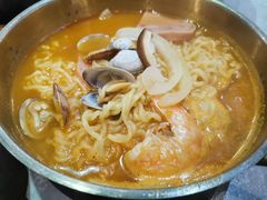 -哈哈碳都·牛肋条无限自助烤肉(台江万达店)