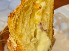 黄金流奶羊角-麦田工坊(月湖店)