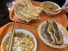 -方中山胡辣汤(顺河路店)