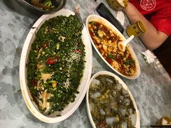 -华光驿站私房菜·黑金冠