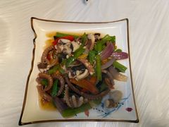 -宾朋海鲜特色美食餐厅·纯手工鲅鱼水饺(兴海路店)