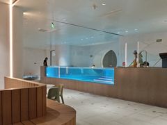 -涨巢·潮玩水疗局