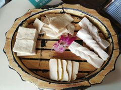 -滇釜火锅·能喝汤的火锅(车公庄店)