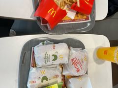 -麦当劳(杨林得来速店)