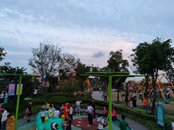 -季高兔窝窝亲子园(上海薰衣草公园店)