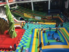 -蒙特利亲子乐园