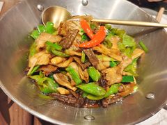 -渔语鱼新川菜Bistro(万象天地店)