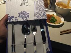 -海底捞火锅(泉城路店)