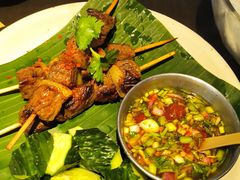 -大头虾越式风味餐厅(光明广场店)