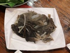 -老北京热气涮羊肉·小龙虾·烤鱼(呼玛路店)