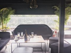 -UNI UNI(环亚凯瑟琳店)