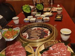 -喜牛烧肉酒场·黑金店(威高广场店)