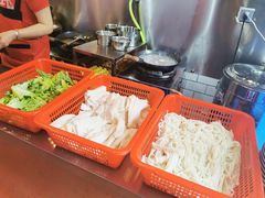 -白露塘杀猪粉(药王街店)