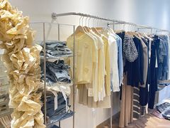 -眷顾自助服装工作室(中南金石国际广场A座店)