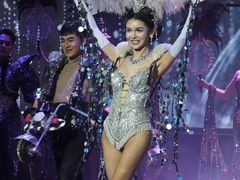 -金东尼人妖秀