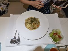 -燕庭·纯燕窝·甜品下午茶(南京西路店)