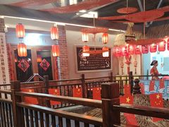 -鱼满舱·鲜活海鲜·正宗鲁菜