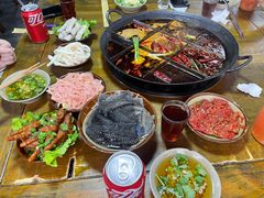 -正南齊北重庆老火锅(光华村直营店)