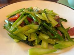 -潮界(凯德晶萃店)