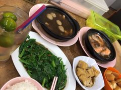 -新记肉骨茶