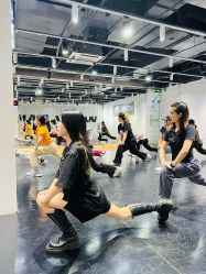 点击看大图 -我舞空间舞蹈培训