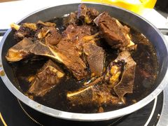 -运气牛自助酱大骨火锅(南京东路店)